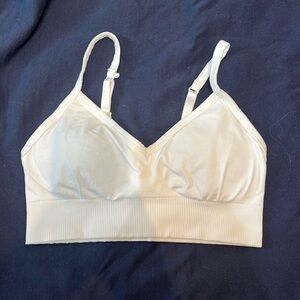 Lululemon sports bra Ebb to flow